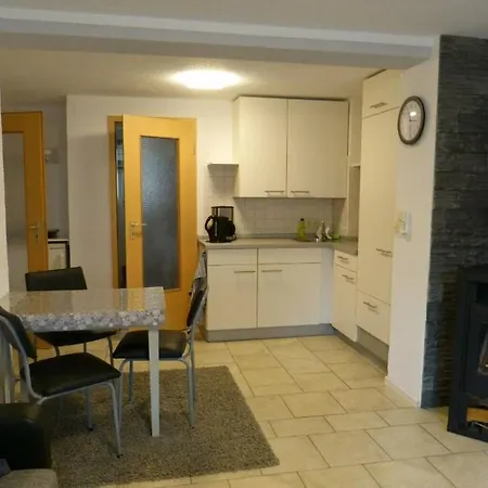 1 Personen Ferienwohnung * Munchenbernsdorf